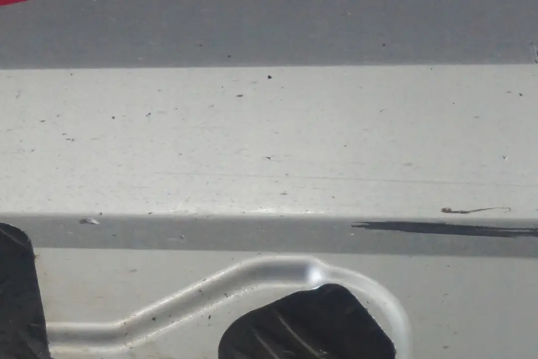 BMW E92 E93 Listello Portiera Apertura Gonna SX Argento-Titanio Sliber 354 - SKU 0034059-TS2 - Numero di parte 0034059