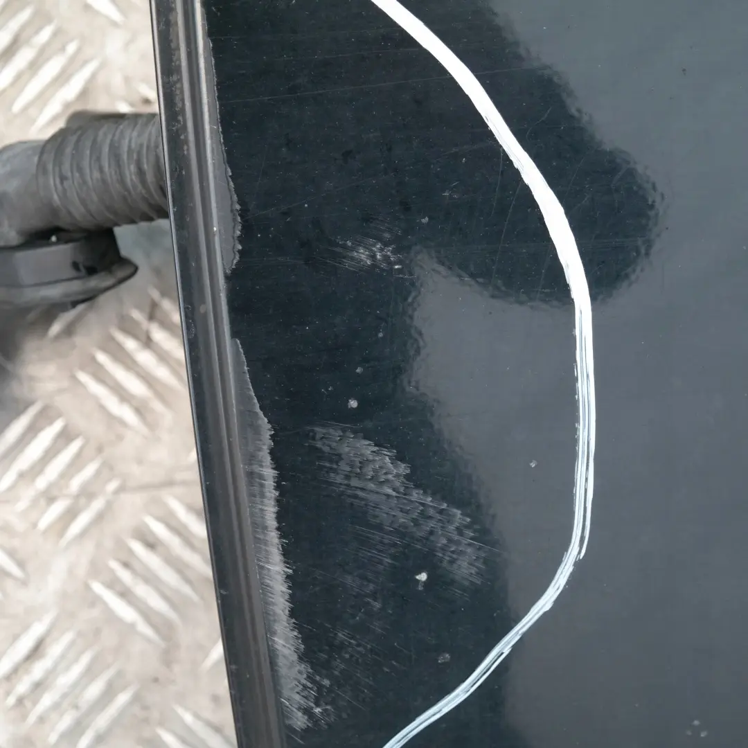 Fahrerseite Tür hinten links Schwarz 2 für BMW er 3 E90 LCI mit Teilenummer 41007203647 BMW er 3 E90 LCI Fahrerseite Tür hinten links Schwarz 2 - SKU 7203647-SCH3 - Teilenummer 41007203647