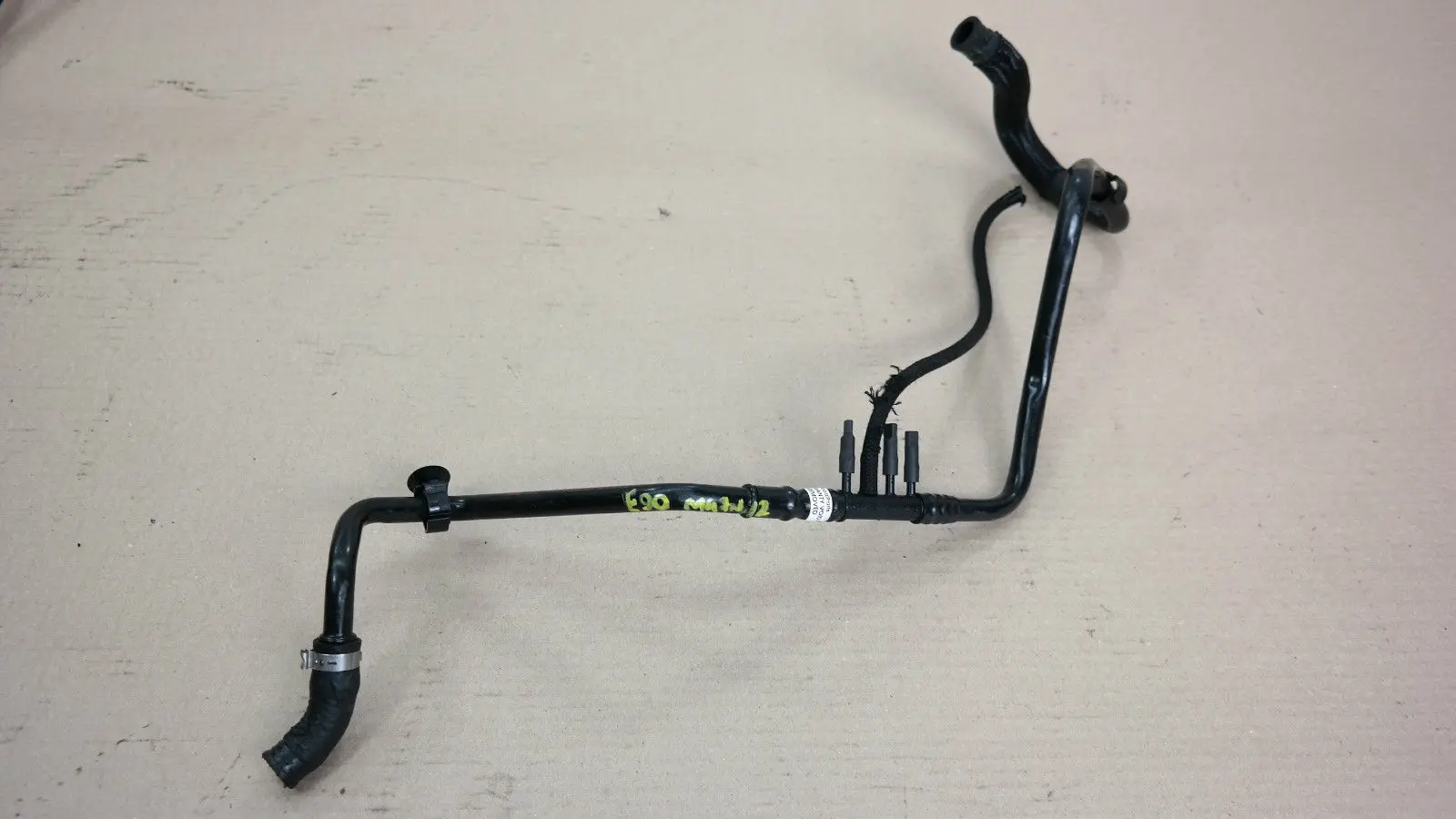 BMW 1 3 er 1 E60 E61 E87 E90 E91 M47N2 Unterdruckleitung Vakuumpumpe 7789373