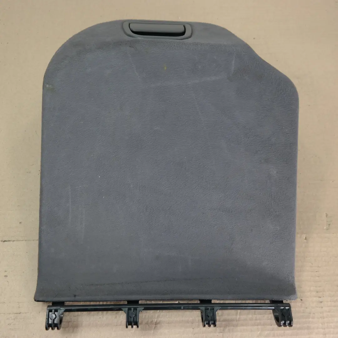 Sportello Carenatura Portabagagli SX Grigio Basalto Chiaro per BMW E65 E66 con numero di parte 8268763 BMW E65 E66 Sportello Carenatura Portabagagli SX Grigio Basalto Chiaro - SKU 8268763 - Numero di parte 8268763