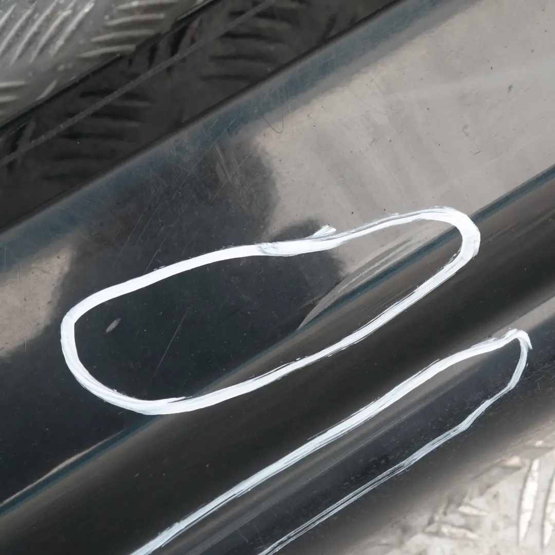 BMW E87 Striscia Davanzale Gonna Laterale Destra Schwarz 2 - 668 - SKU 0032948-SCH11 - Numero di parte 32948