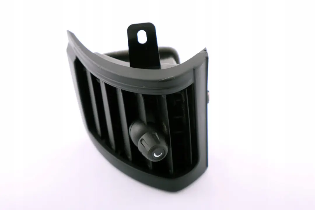 Kratka nawiewu wlot powietrza lewy do MINI F56 o numerze 9265405 MINI F56 Kratka nawiewu wlot powietrza lewy - SKU 9265405 - Numer Części 9265405