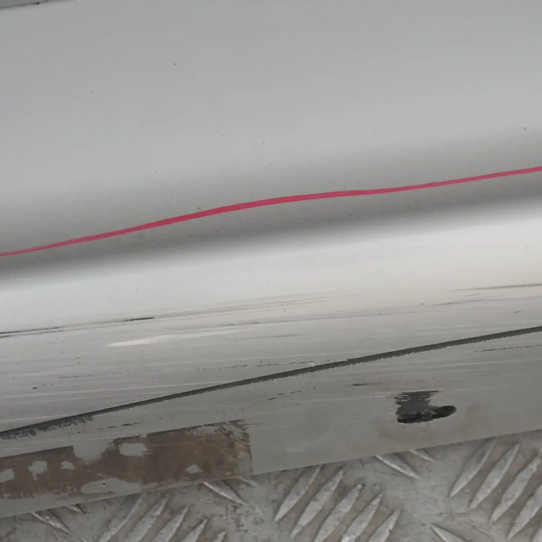 BMW 1 E87 Bas de Porte Couverture Seuil a Gauche Argent Titane Sliber - SKU 0032949-TS17 - Numéro de pièce 32949