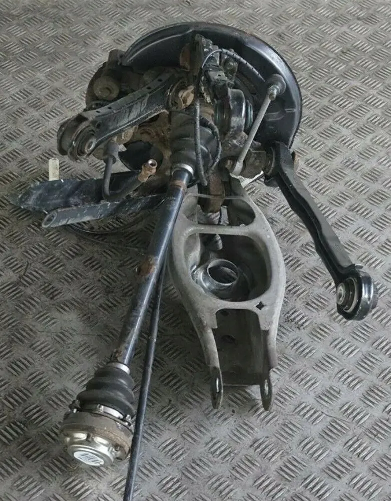 £BMW 3 Series E90 320i N46 Rear Right O/S Spring Strut Leg Brake Suspension Hub to with Part number 6774810 £BMW 3 Series E90 320i N46 Rear Right O/S Spring Strut Leg Brake Suspension Hub - SKU 6774810-6 - Part number 6774810