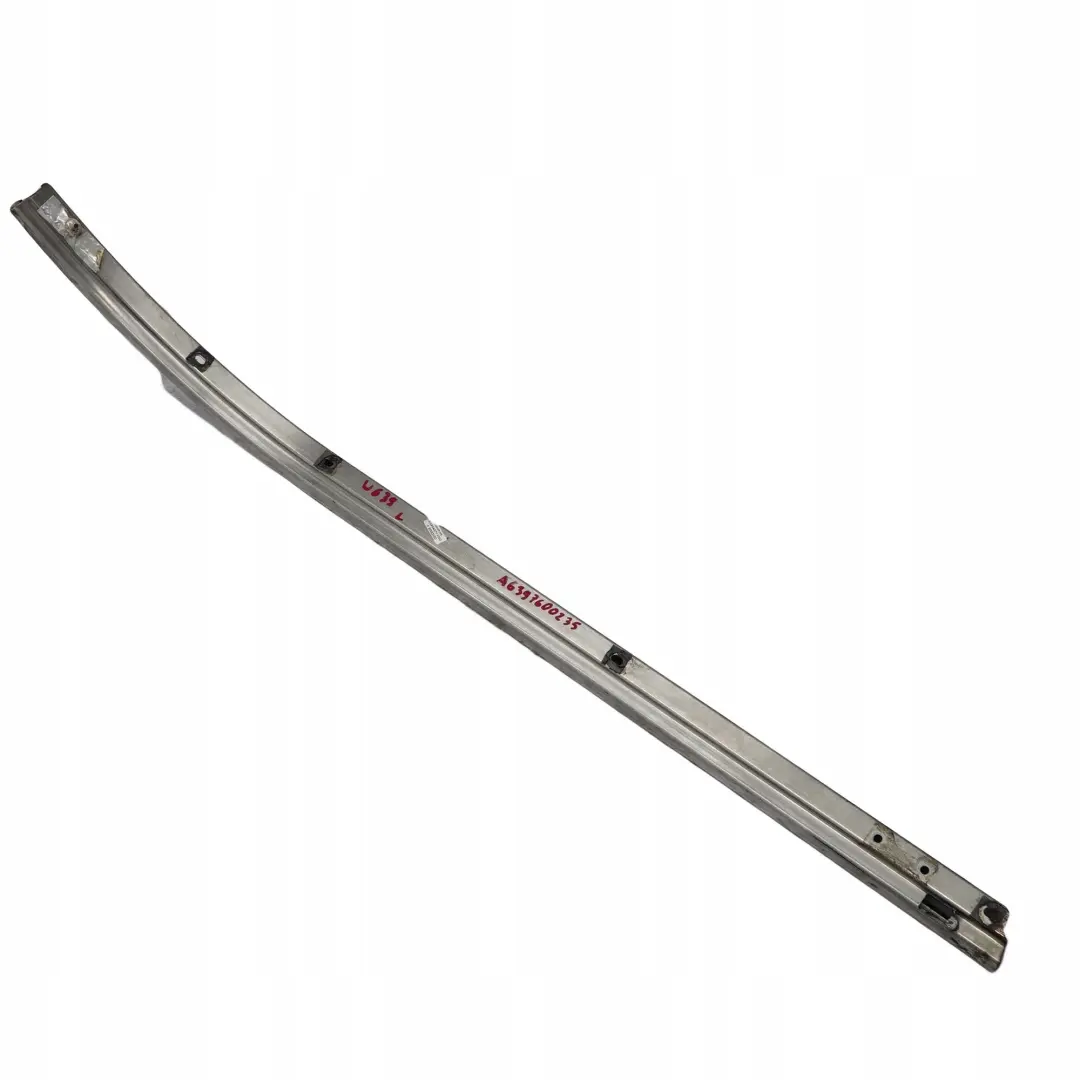 Mercedes W639 Porta scorrevole posteriore sinistra Guida inferiore A6397661237 - SKU A6397600235 - Numero di parte A6397600235