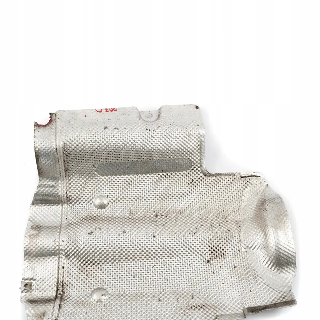 W207 Catalizzatore Scarico Piastra Copertura Isolamento Termico per Mercedes W204 con numero di parte A2046800822 Mercedes W204 W207 Catalizzatore Scarico Piastra Copertura Isolamento Termico - SKU A2046800822 - Numero di parte A2046800822