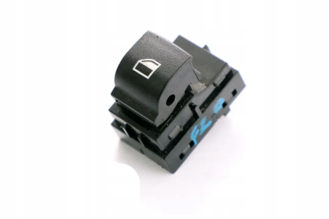 BMW 1 3 F20 F21 F30 F31 F32 F33 LCI Interruptor Elevalunas Boton Negro - SKU 9208107 - Número de pieza 9208107