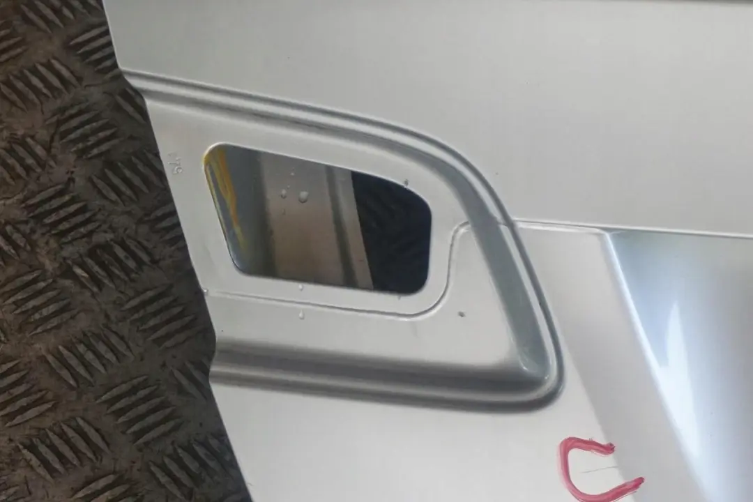 Coupé Tailgate Boot Lid Rear Lid Titansilber Titan Silver to BMW 3 SERIES E92 with Part number 7168515 BMW 3 SERIES E92 Coupé Tailgate Boot Lid Rear Lid Titansilber Titan Silver - SKU 7168515-TS - Part number 7168515