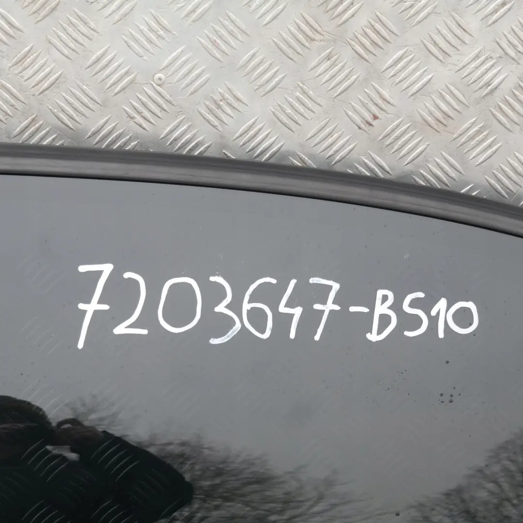 BMW E90 LCI Cote Conducteur Porte Arriere Gauche Noir Saphir Metallique 475 - SKU 7203647-BS10 - Numéro de pièce 7203647