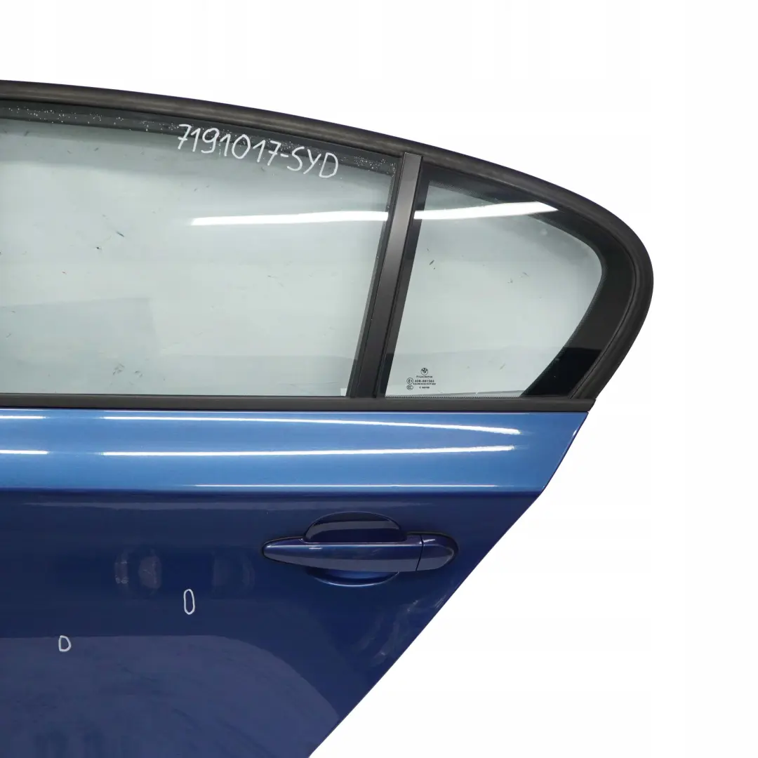 Arriere Gauche Bleu de Sydney Bleu Metallise - A19 pour BMW E87 Porte à propos du numéro de pièce 7191017 BMW E87 Porte Arriere Gauche Bleu de Sydney Bleu Metallise - A19 - SKU 7191017-SYD - Numéro de pièce 7191017