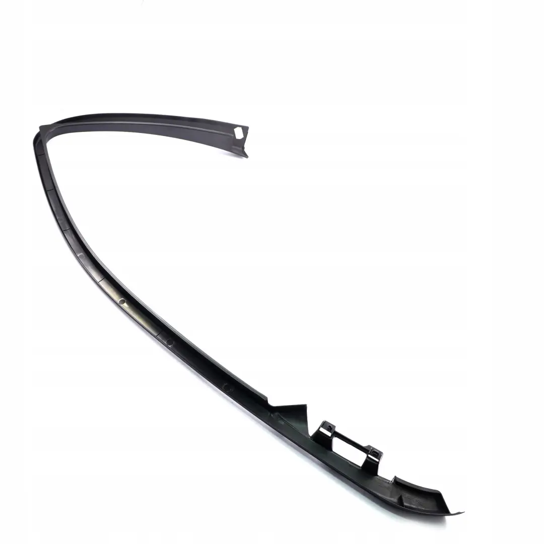 Anteriore Sinistra N/S Telaio Finestra Porta Coprire per Mercedes C W204 con numero di parte A2047250171 Mercedes C W204 Anteriore Sinistra N/S Telaio Finestra Porta Coprire - SKU A2047250171 - Numero di parte A2047250171