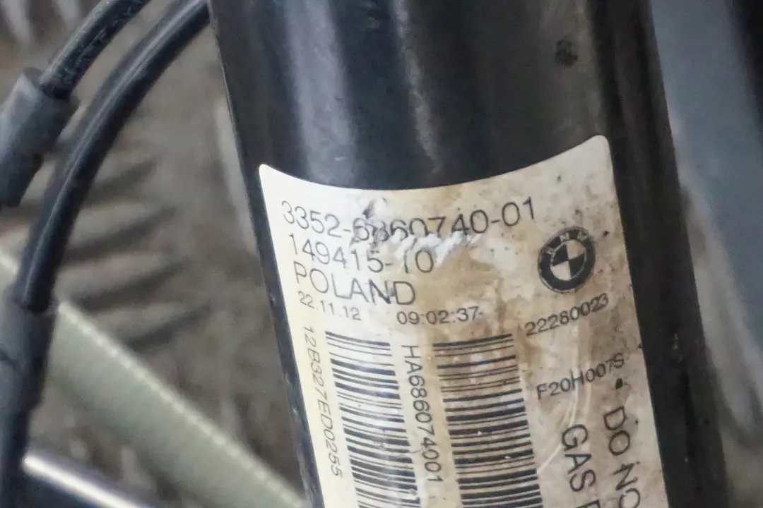 BMW F20 116d ed N47N Zwrotnica amortyzator prawy - SKU 6873724-1 - Numer Części 6873724