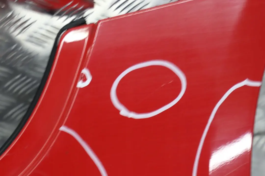 BMW Z4 E85 E86 Listello Portiera Gonna SX Rosso Chiaro Rosso - 314 - SKU 0031109-HELL1 - Numero di parte 0031109
