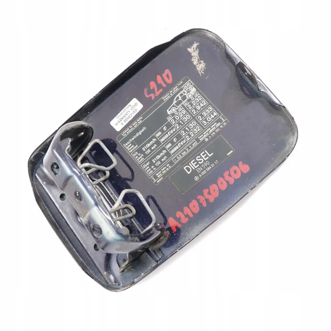 Coperchio sportello carburante Tanzanite Blue Metallic 359 per Mercedes S210 con numero di parte A2107500506 Mercedes S210 Coperchio sportello carburante Tanzanite Blue Metallic 359 - SKU A2107500506 - Numero di parte A2107500506
