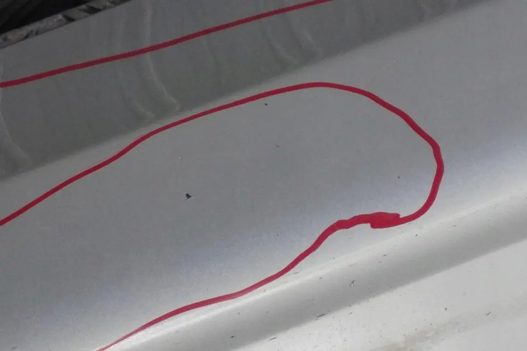 listwa nakładka próg lewy titansilber 354 do BMW E90 o numerze 0032951 BMW E90 listwa nakładka próg lewy titansilber 354 - SKU 0032951-TS17 - Numer Części 0032951