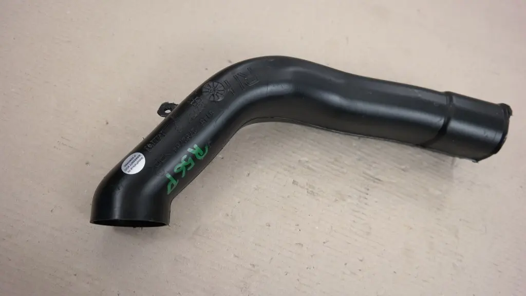 Mini Cooper One R55 R56 R57 LCI Conducto De Aire Frío Derecha 5145 - SKU 2752754 - Número de pieza 51452752754