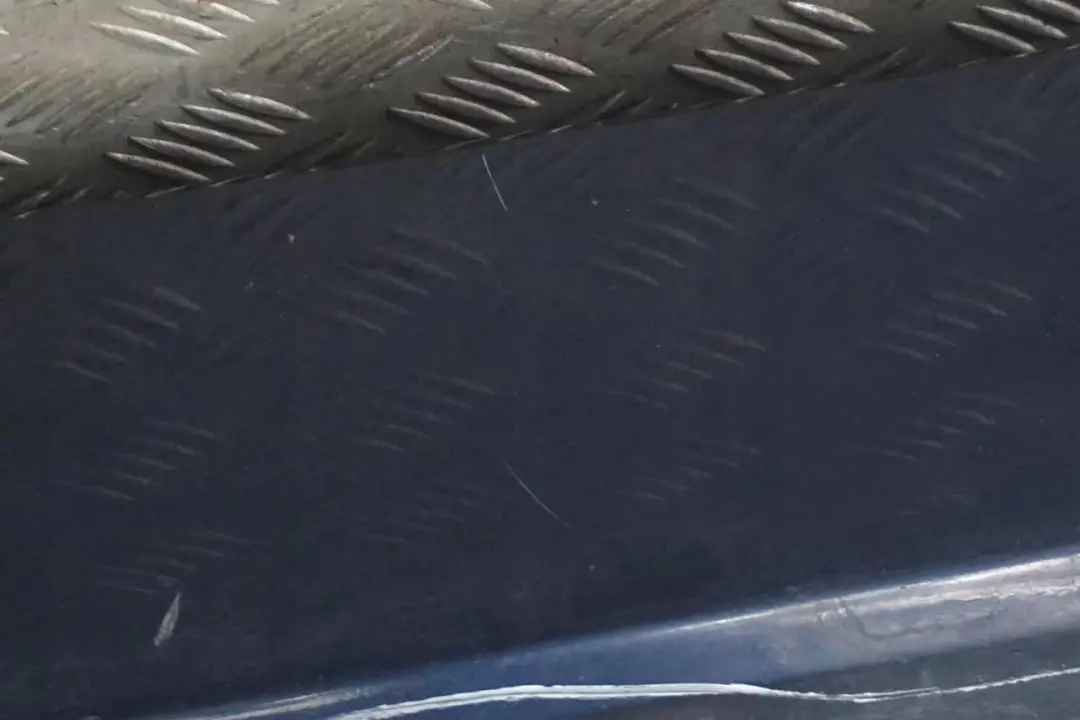 Door Sill Cover Side Skirt Right O/S Tiefseeblau Blue - A76 to BMW 5 E60 E61 LCI 2 with Part number 0422465 BMW 5 E60 E61 LCI 2 Door Sill Cover Side Skirt Right O/S Tiefseeblau Blue - A76 - SKU 0422465-DSB2 - Part number 0422465