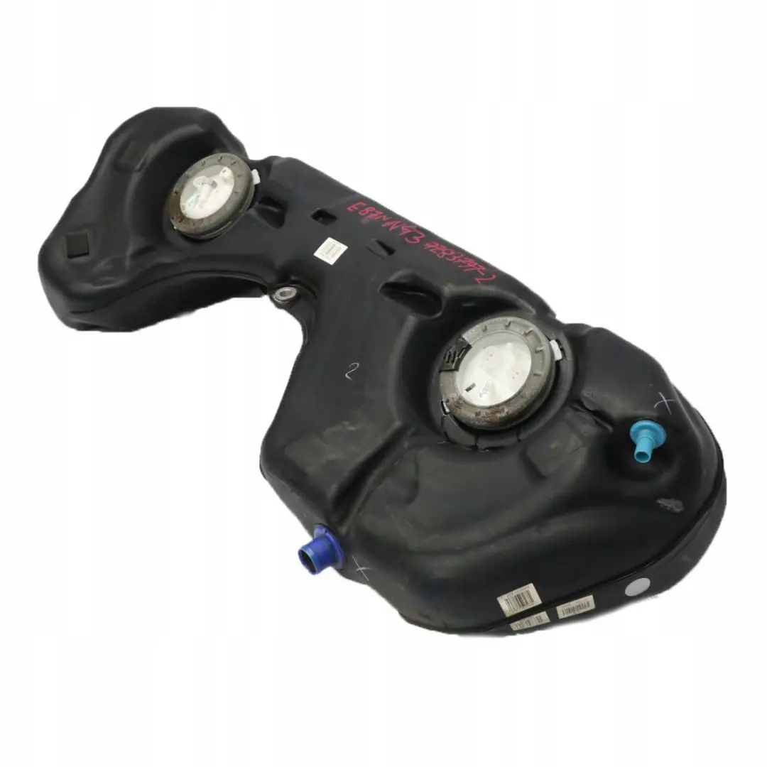 Completo Serbatoio Carburante Benzina 116i 118i 120i N43 per BMW E81 E87 LCI con numero di parte 7283797 BMW E81 E87 LCI Completo Serbatoio Carburante Benzina 116i 118i 120i N43 - SKU 7283797-2 - Numero di parte 7283797