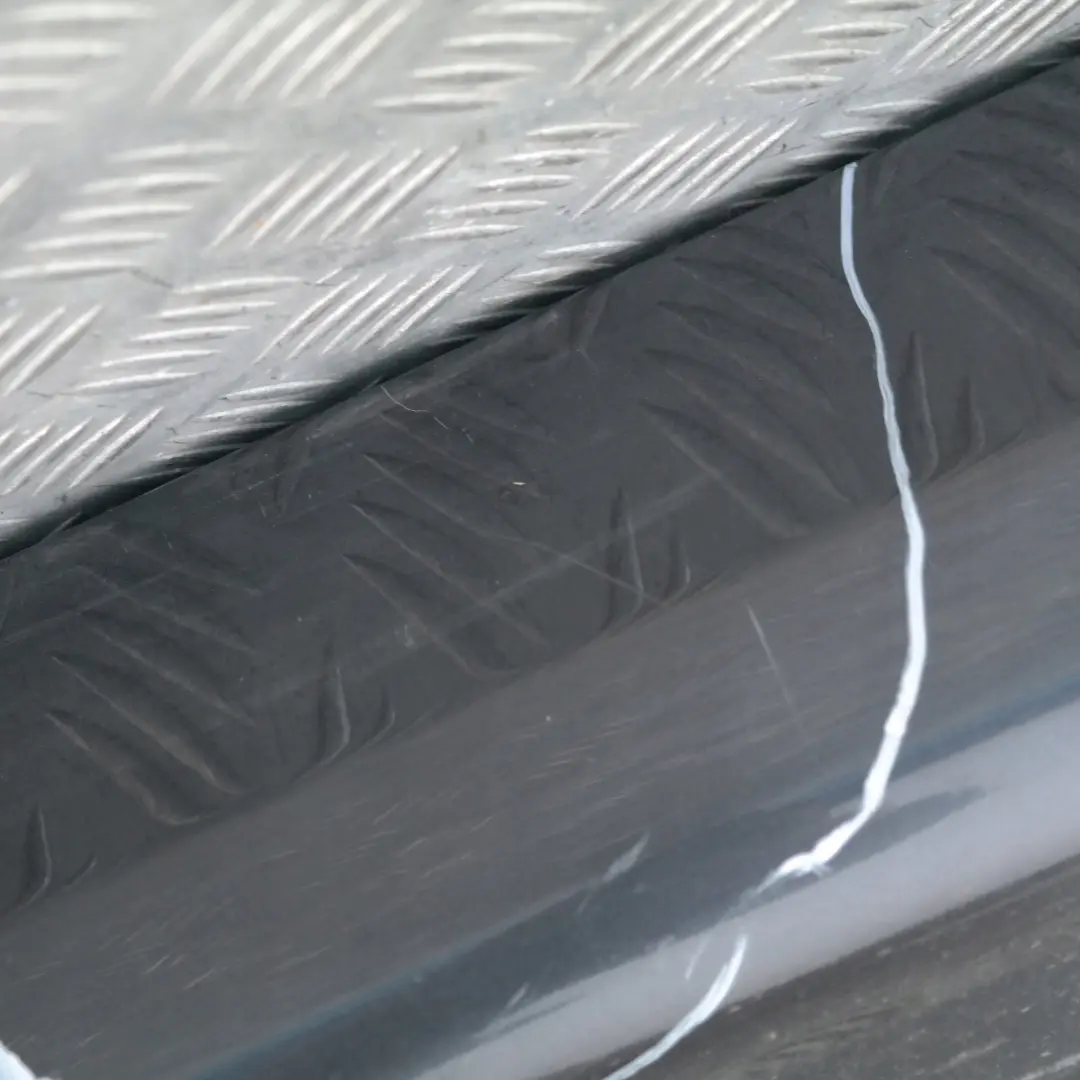 Couvercle De Moulure De Seuil seuil a gauche Mousseux Graphite pour BMW 3 E90 E91 à propos du numéro de pièce 32951 BMW 3 E90 E91 Couvercle De Moulure De Seuil seuil a gauche Mousseux Graphite - SKU 0032951-SG21 - Numéro de pièce 32951