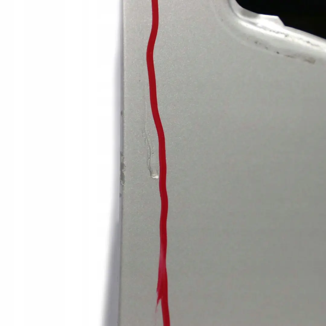 W414 Puerta Delantera Derecha Plata Brillante Metalizado - 9744 para Mercedes Vaneo con número de pieza A4147200105 Mercedes Vaneo W414 Puerta Delantera Derecha Plata Brillante Metalizado - 9744 - SKU A4147200105-BRS - Número de pieza A4147200105