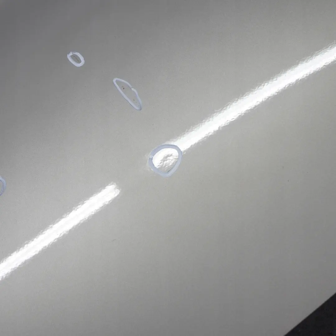 Drzwi lewe tylne lewy tył Platinbronze do BMW 3 E90 o numerze 7203647 BMW 3 E90 Drzwi lewe tylne lewy tył Platinbronze - SKU 7203647-PB - Numer Części 7203647