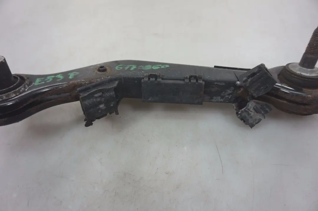 Axle Wishbone Suspension Steering Arm Right O/S to BMW X5 Series E53 Rear with Part number 6770860 BMW X5 Series E53 Rear Axle Wishbone Suspension Steering Arm Right O/S - SKU 6770860 - Part number 6770860