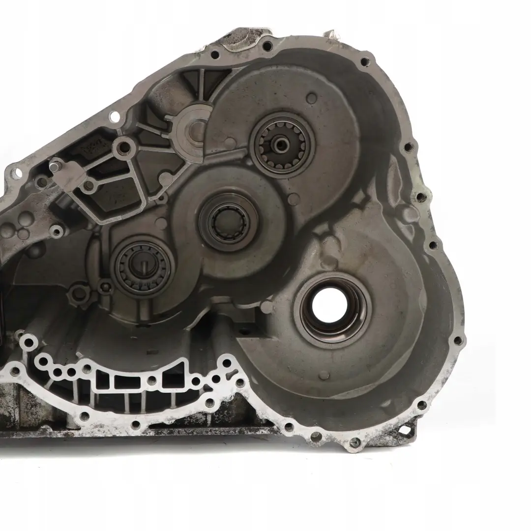 Mercedes-Benz A W168 Vaneo W414 Automatic Gearbox Transmission Case Housing to with Part number A1683702110 Mercedes-Benz A W168 Vaneo W414 Automatic Gearbox Transmission Case Housing - SKU A1683702110 - Part number A1683702110