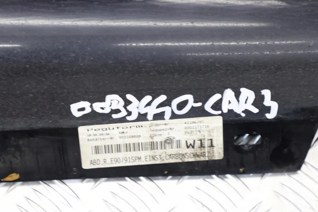 Bas de Porte Couverture Seuil Droite pour BMW 3 E90 E91 1 M Sport à propos du numéro de pièce 0033440 BMW 3 E90 E91 1 M Sport Bas de Porte Couverture Seuil Droite - SKU 0033440-CAR3 - Numéro de pièce 0033440