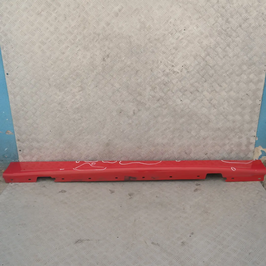 BMW 8 E87 Listello Portiera Apertura Gonna Destra Rosso Giappone Rosso 438 - SKU 0032948-JR8 - Numero di parte 32948
