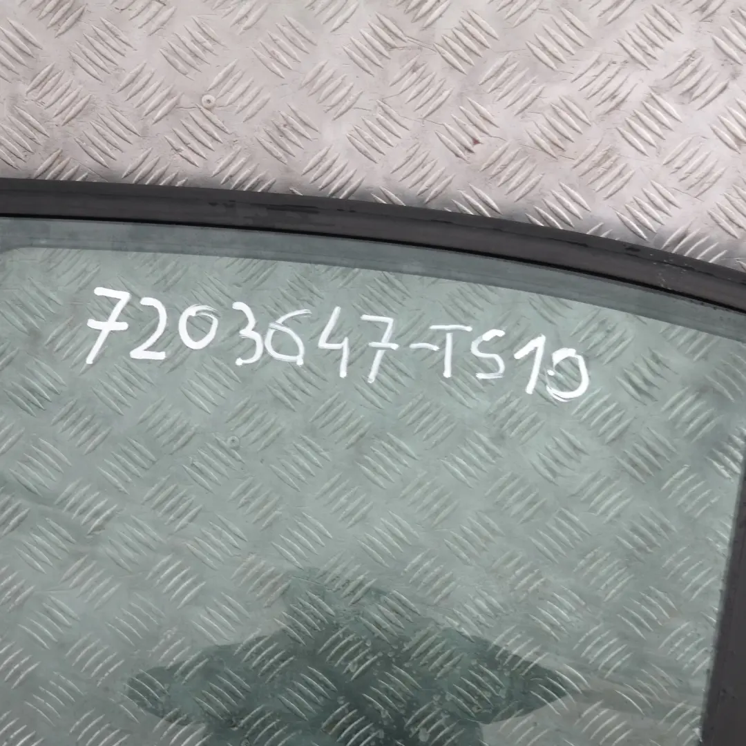 Drzwi lewe tylne tył titansilber 354 do BMW 3 E90 o numerze 7203647 BMW 3 E90 Drzwi lewe tylne tył titansilber 354 - SKU 7203647-TS10 - Numer Części 7203647