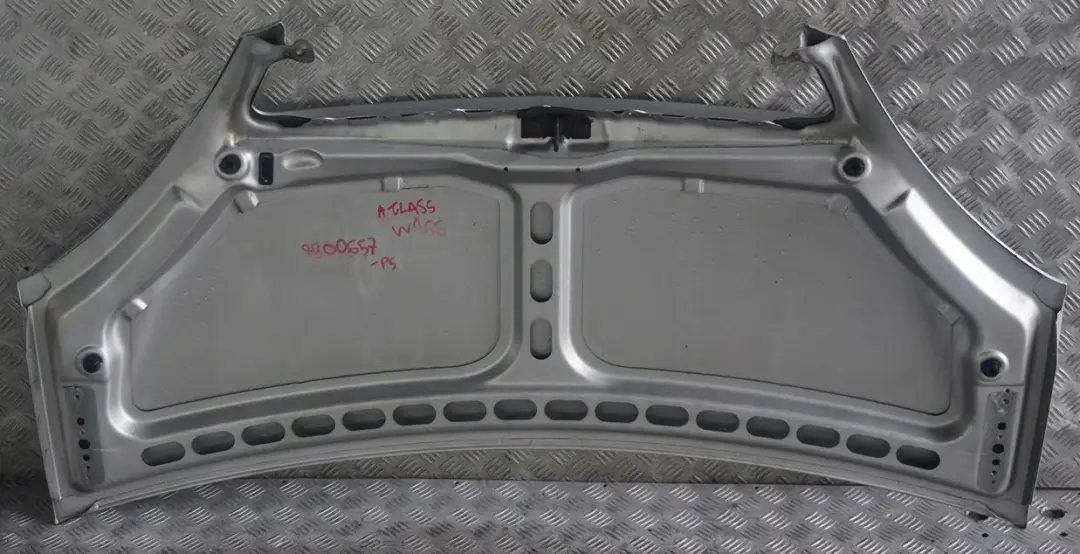 Mercedes A-Klasse W168 Motorhaube Frontklappe Polar Silber Metallic - 761 - SKU A1688800657-PS - Teilenummer A1688800657