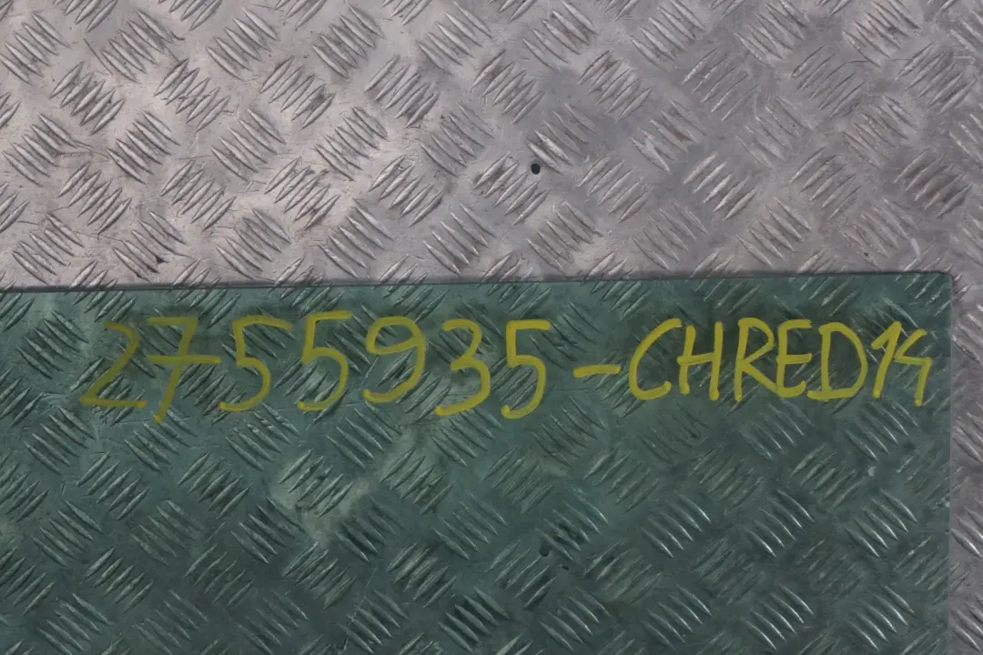 Drzwi lewe Chili Red 851 do MINI Cooper R55 R56 o numerze 2755935 MINI Cooper R55 R56 Drzwi lewe Chili Red 851 - SKU 2755935-CHRED14 - Numer Części 2755935