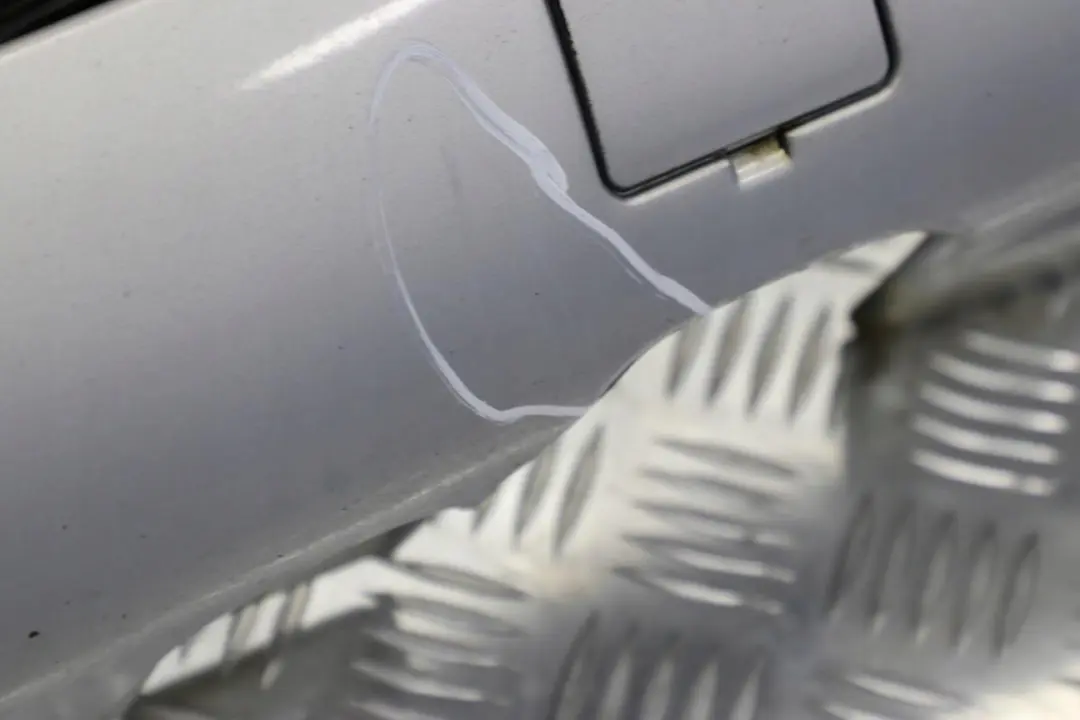 Umbral Puerta Lateral Falda Cubierta Izquierda Chalcedonblau Azul para Mercedes W220 con número de pieza A2206980154 Mercedes W220 Umbral Puerta Lateral Falda Cubierta Izquierda Chalcedonblau Azul - SKU A2206980154-QB - Número de pieza A2206980154