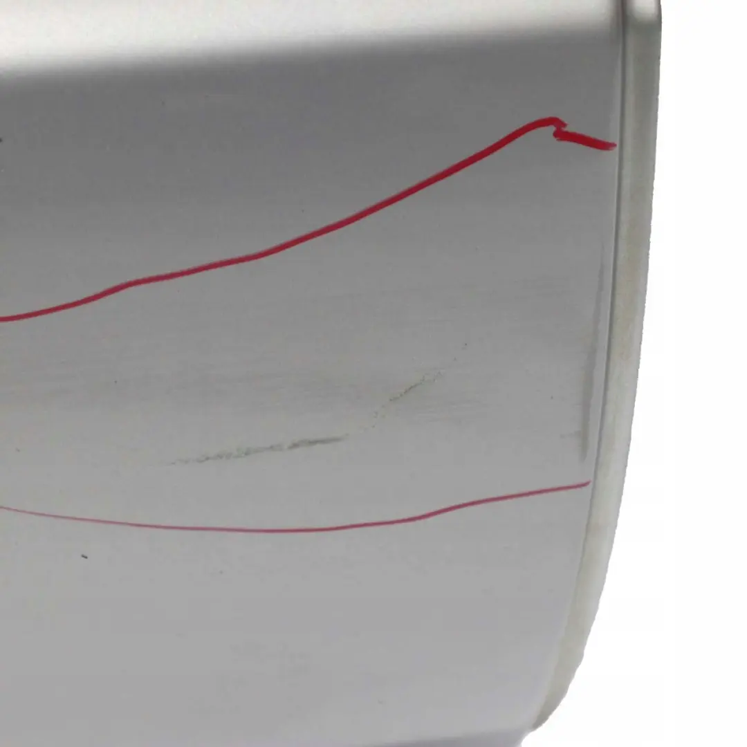 Puerta Trasera Derecha Plata Claro Lunar Metalizado - 706 para Mercedes W168 con número de pieza A1687302405 Mercedes W168 Puerta Trasera Derecha Plata Claro Lunar Metalizado - 706 - SKU A1687302405-MOON - Número de pieza A1687302405