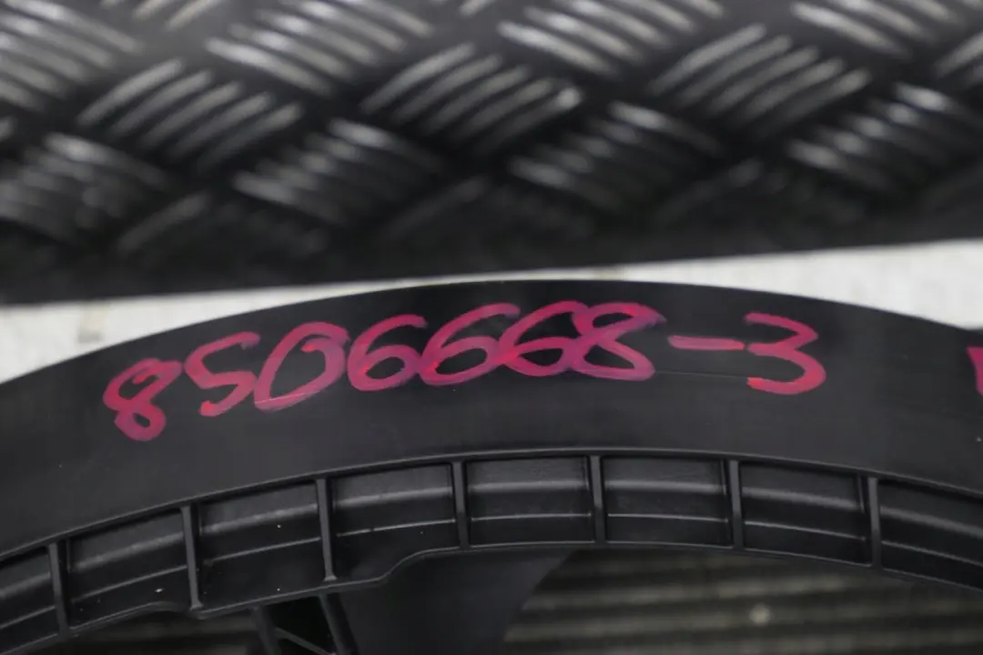 Radiator Cooling Pusher Fan 400W 7588974 to BMW 1 3 Series E81 E87 E90 E91 Diesel with Part number 8506668 BMW 1 3 Series E81 E87 E90 E91 Diesel Radiator Cooling Pusher Fan 400W 7588974 - SKU 8506668 - Part number 8506668