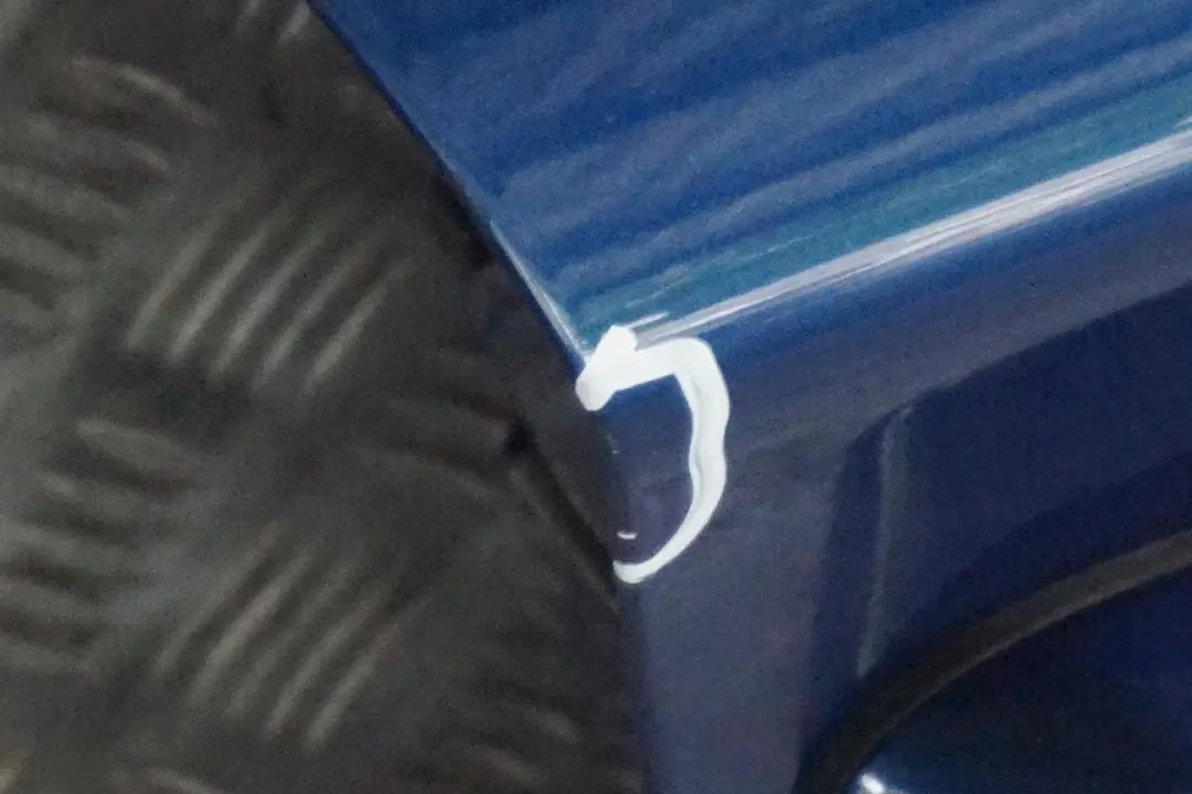 drzwi prawe przednie Le Mans Blau 381 do BMW 1 E87 o numerze 7191012 BMW 1 E87 drzwi prawe przednie Le Mans Blau 381 - SKU 7191012-LMB1 - Numer Części 7191012