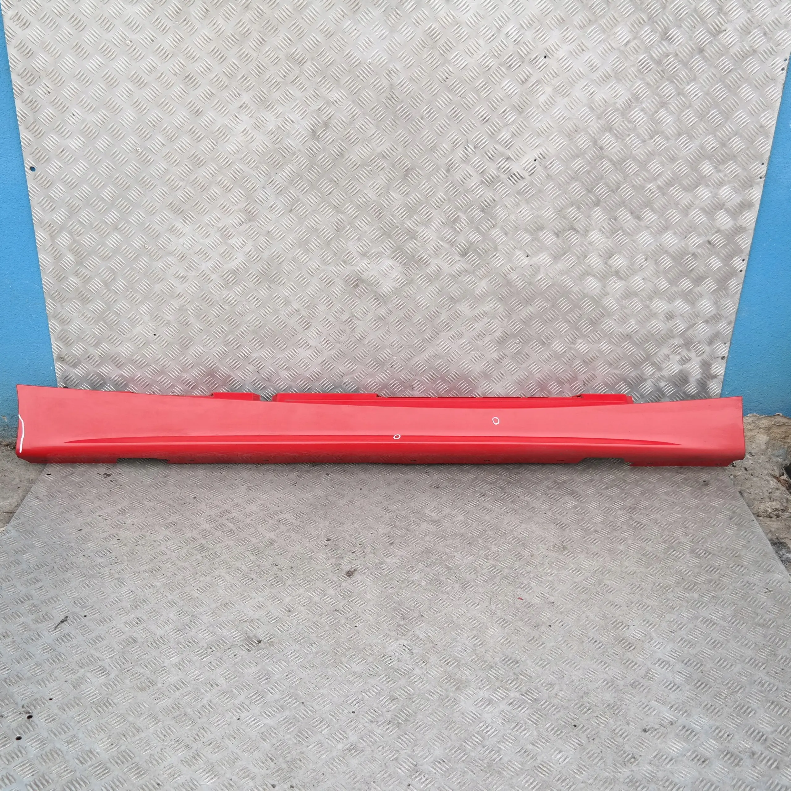 BMW 1 SERIES E87 Sill Strip Side Skirt Right O/S Japanrot Japan Red Rot - 438