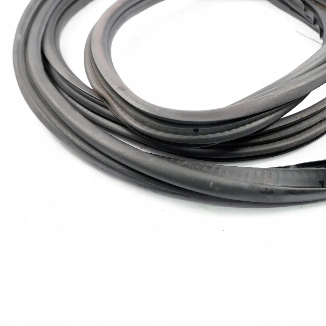 Front Left N/S Door Seal Rubber Gasket to Mercedes Vito W639 with Part number A6397211580 Mercedes Vito W639 Front Left N/S Door Seal Rubber Gasket - SKU A6397211580 - Part number A6397211580