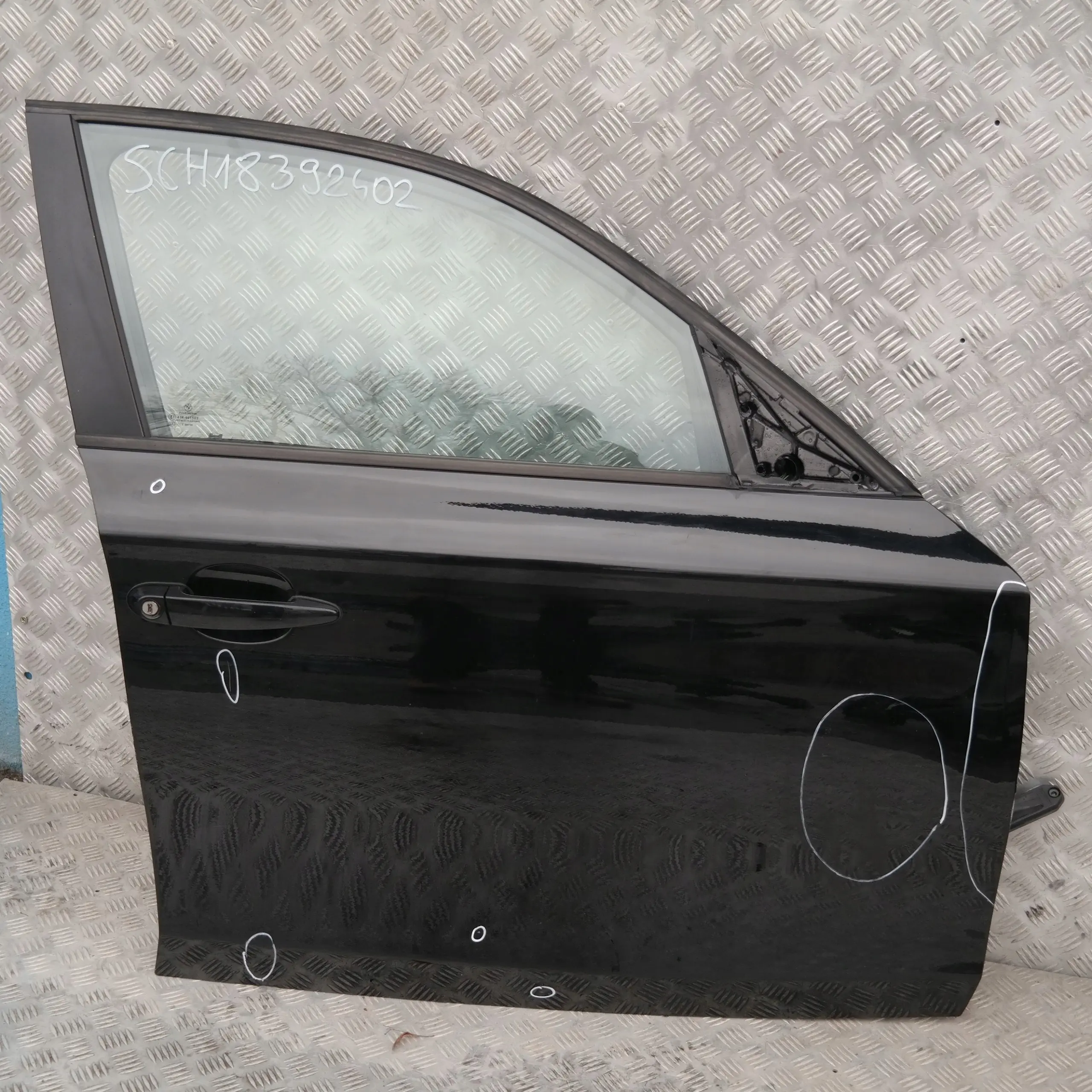 BMW 1 SERIES 8 E87 E87N LCI Door Front Right O/S Black Schwarz 2
