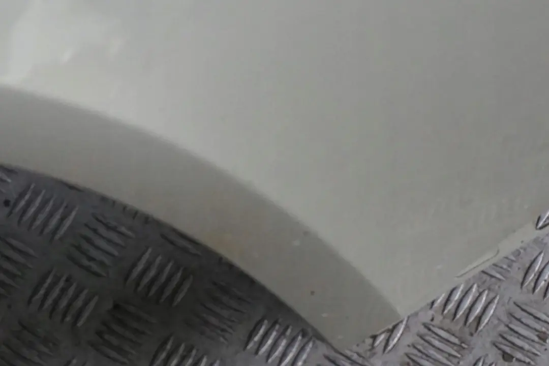 BMW 6 E63 E64 Pareti Anteriore Sinistra Parafango Mineralsilber Argento - A14 - SKU 2155901-MS1 - Numero di parte 2155901
