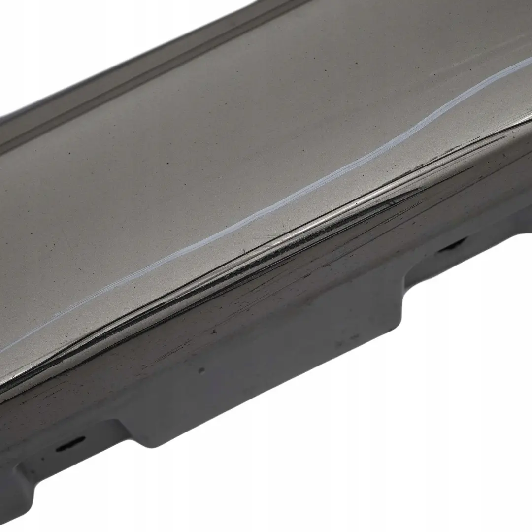 BMW F10 F11 Puerta Sill Cubierta Falda Panel Izquierdo N / Cachemira Plata - A72 - SKU 2209827-KAS - Número de pieza 2209827