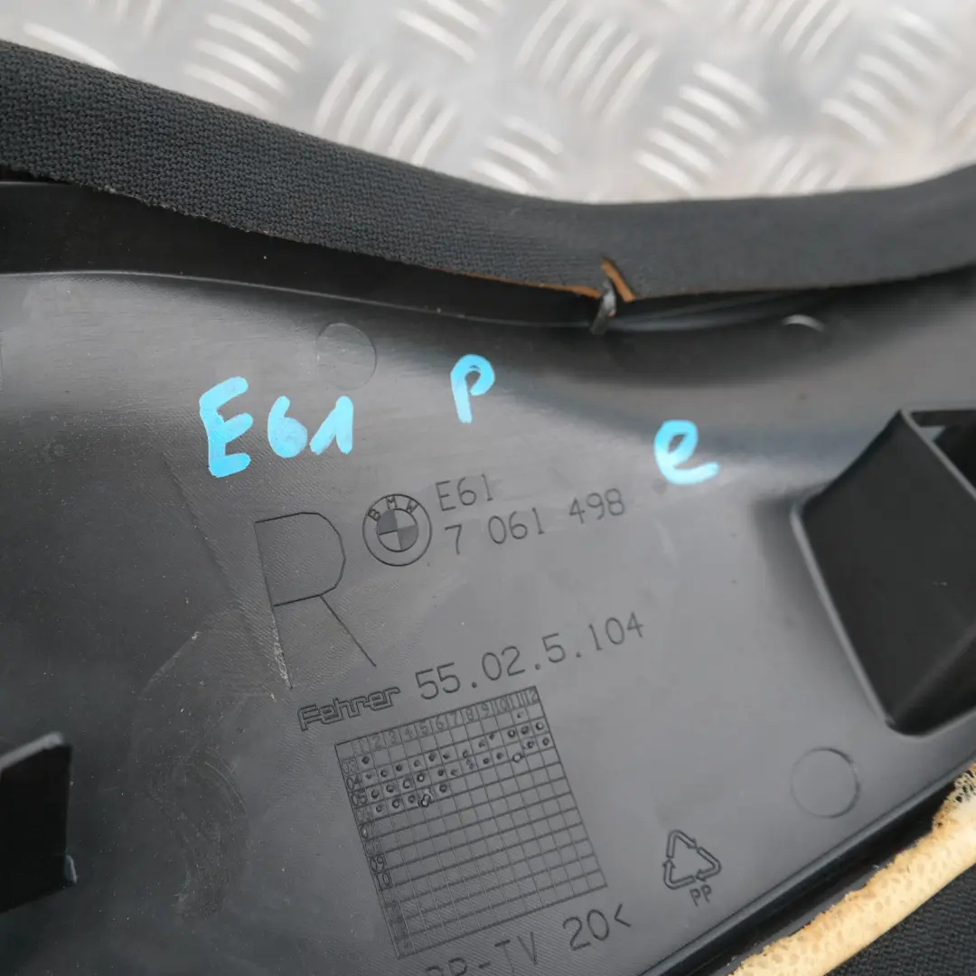 Side Finisher Corner Rear Seat Right O/S Cloth Anthracite to BMW E61 with Part number 6965152 BMW E61 Side Finisher Corner Rear Seat Right O/S Cloth Anthracite - SKU 6965152 - Part number 6965152