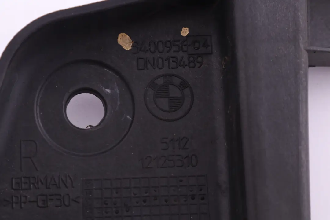 parachoques trasero derecho De La esquina De soporte De montaje para BMW E83 con número de pieza 51123400956 BMW E83 parachoques trasero derecho De La esquina De soporte De montaje - SKU 3400956 - Número de pieza 51123400956