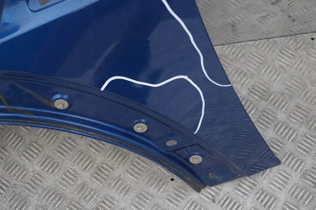 Panel lateral delantero izquierdo Lightning Blue para Mini Cooper 5 R55 R56 R57 R58 con número de pieza 2754725 Mini Cooper 5 R55 R56 R57 R58 Panel lateral delantero izquierdo Lightning Blue - SKU 2754725-LB5 - Número de pieza 2754725