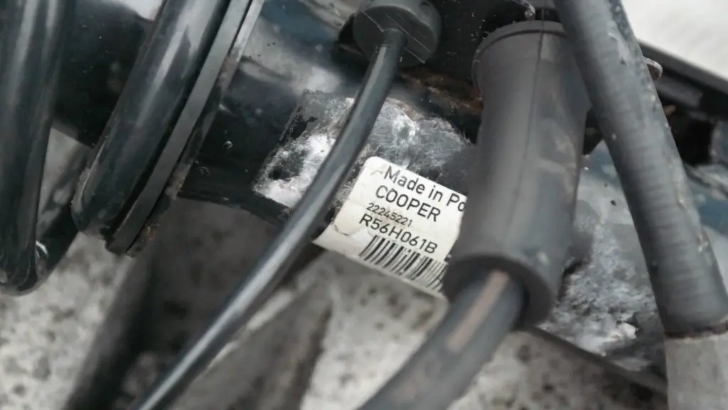 Mini Cooper R56 Zwrotnica amortyzator lewy tył - SKU 22245221 - Numer Części 22245221