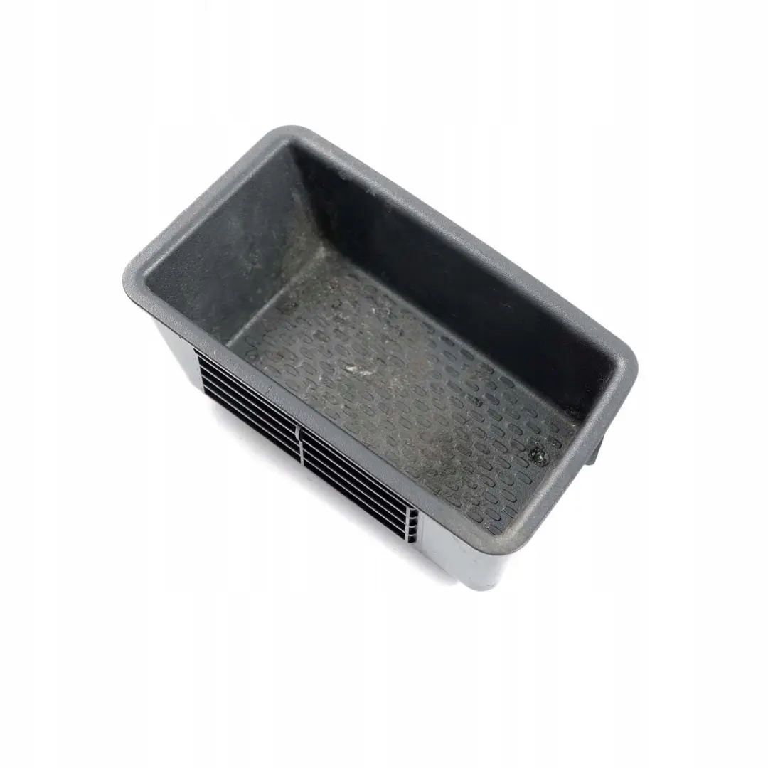BMW E65 Insert De Rangement Pour Cendrier Avant De Console Centrale - SKU 7022797 - Numéro de pièce 7022797