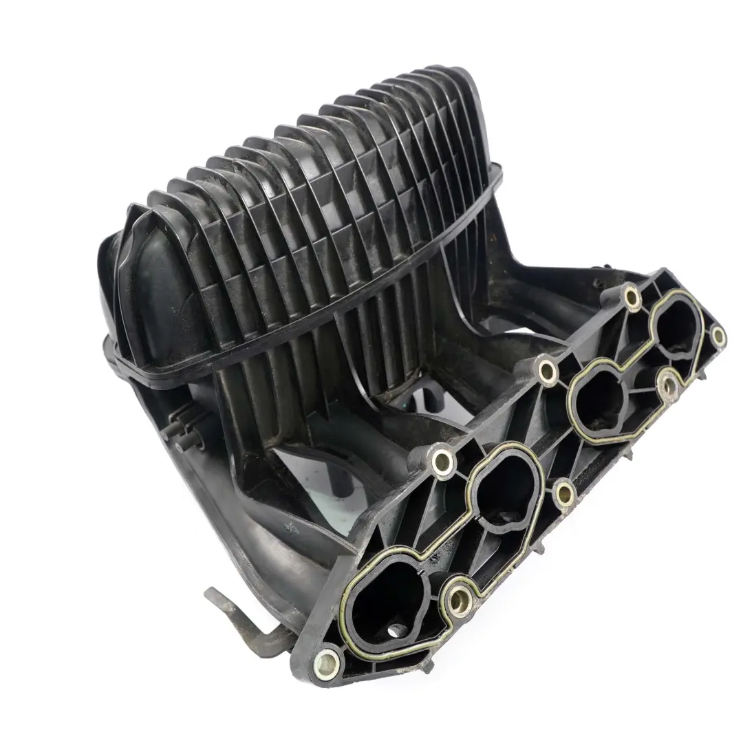 M111 Kolektor ssący do MERCEDES W202 W203 W210 o numerze A1111412001 MERCEDES W202 W203 W210 M111 Kolektor ssący - SKU A1111412001 - Numer Części A1111412001