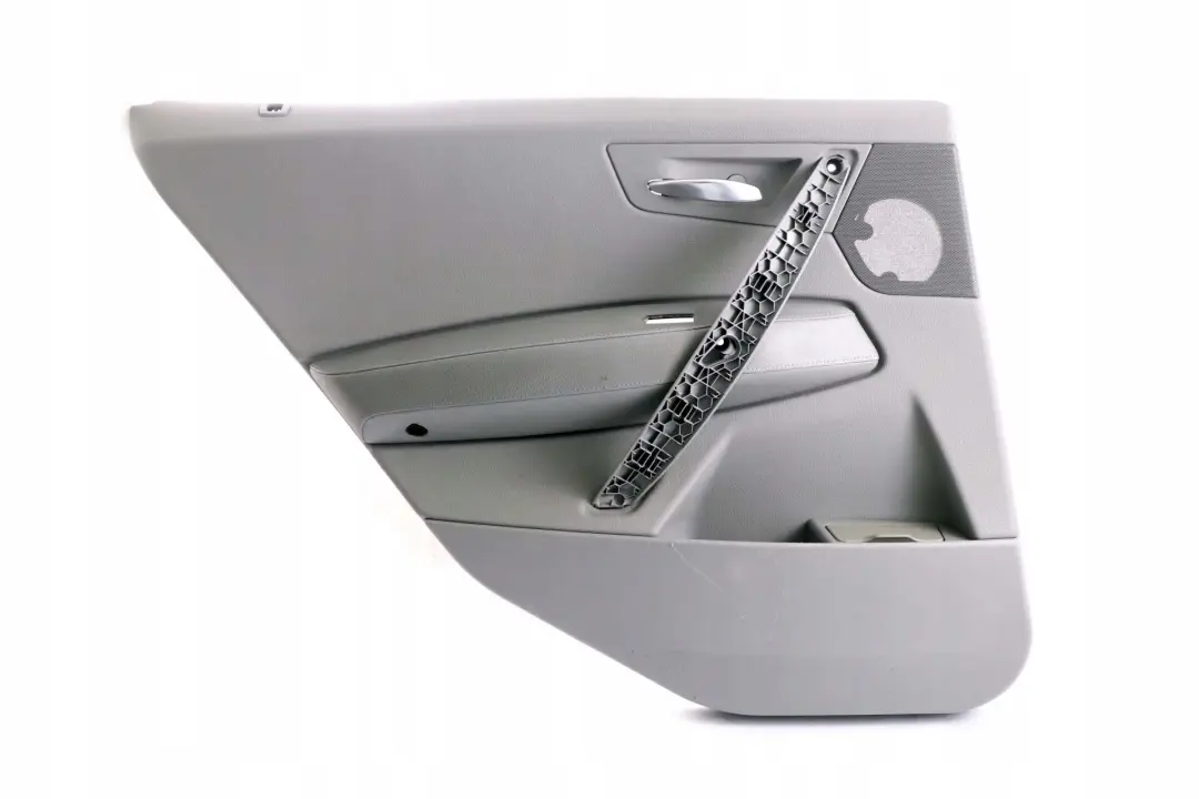 Boczek tapicerka drzwi lewy skóra do BMW E83 X3 o numerze 3415905 BMW E83 X3 Boczek tapicerka drzwi lewy skóra - SKU 3415905 - Numer Części 3415905