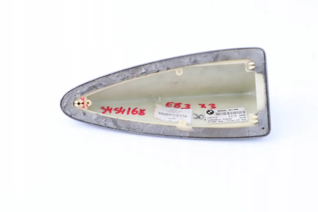 Techo Carcasa Antena Aleta De Tiburon Silbergrau Gris Plata para BMW X3 E83 con número de pieza 3454168 BMW X3 E83 Techo Carcasa Antena Aleta De Tiburon Silbergrau Gris Plata - SKU 3454168-SBG - Número de pieza 3454168