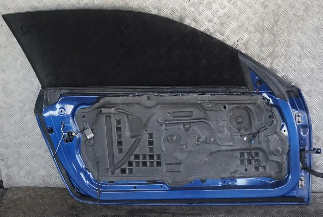Door Front Left N/S Montegoblau Montego Blue A51 to BMW 3 Series E92 2 E93 with Part number 7200569 BMW 3 Series E92 2 E93 Door Front Left N/S Montegoblau Montego Blue A51 - SKU 7200569-MTB2 - Part number 7200569